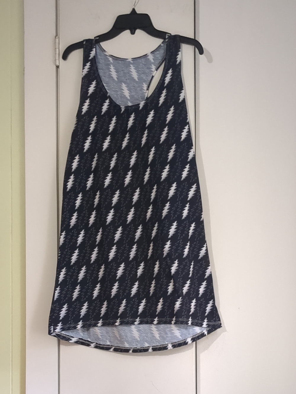 Women’s Black and White Grateful Dead Lightning-Print Sleeveless Tank Dress